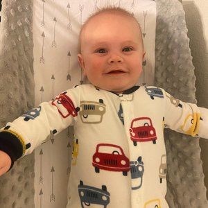 Meet your Posher, Tee